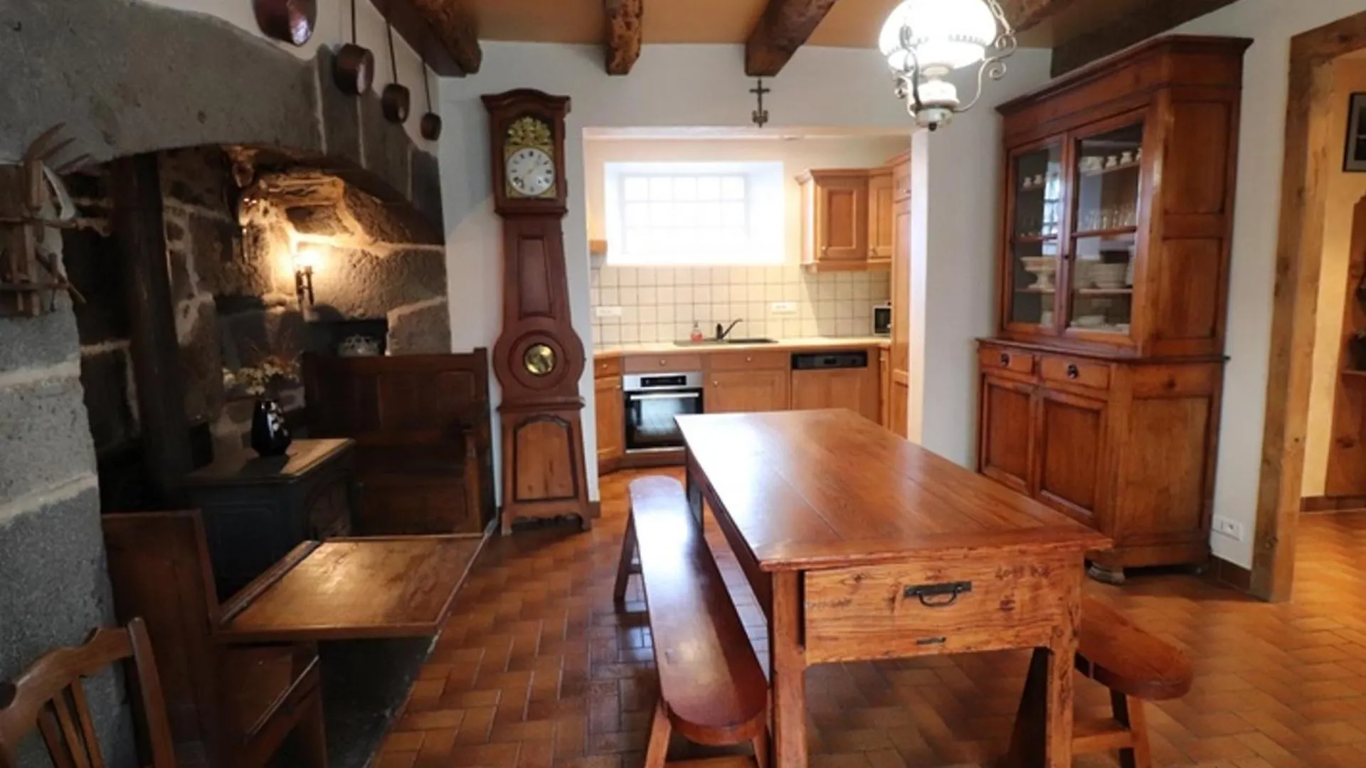 Maison Renovee A Drugeac Avec Grand Jardin, Proche De Salers Et Du Puy Mary - 8 Pers. - Fr-1-742-411 France