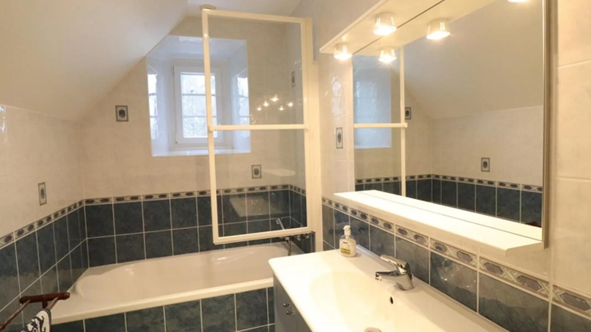 Holiday home Maison Renovee A Drugeac Avec Grand Jardin, Proche De Salers Et Du Puy Mary - 8 Pers. - Fr-1-742-411