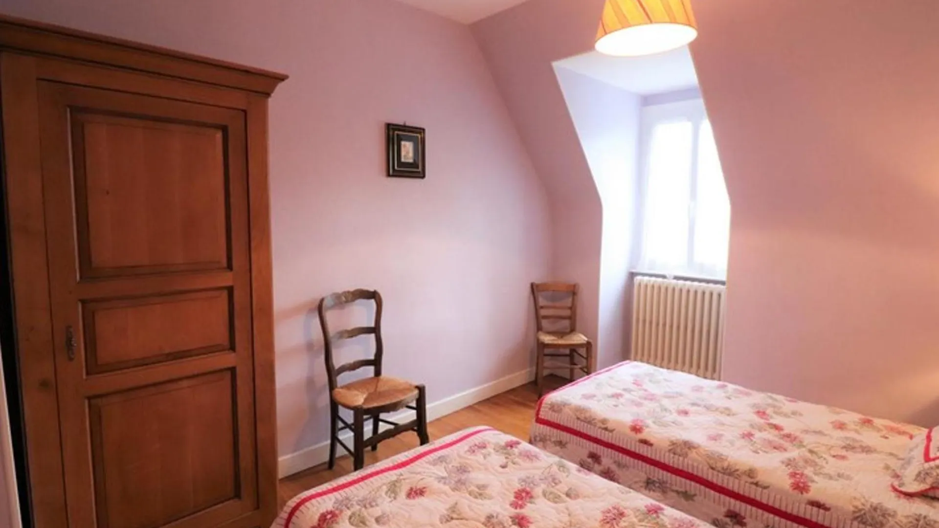Holiday home Maison Renovee A Drugeac Avec Grand Jardin, Proche De Salers Et Du Puy Mary - 8 Pers. - Fr-1-742-411 France
