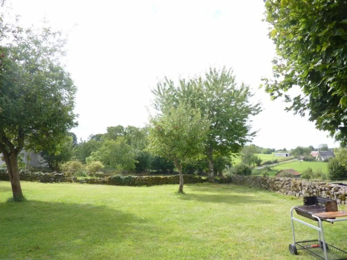 Maison Renovee A Drugeac Avec Grand Jardin, Proche De Salers Et Du Puy Mary - 8 Pers. - Fr-1-742-411 Holiday home